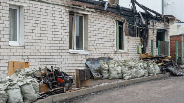 24/7 Emergency Fire Damage Removal experts in Valle Vista, CA